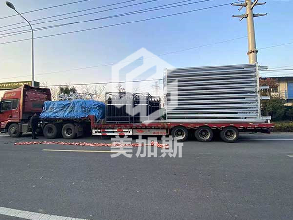 1757294451.jpg ywr.jpg